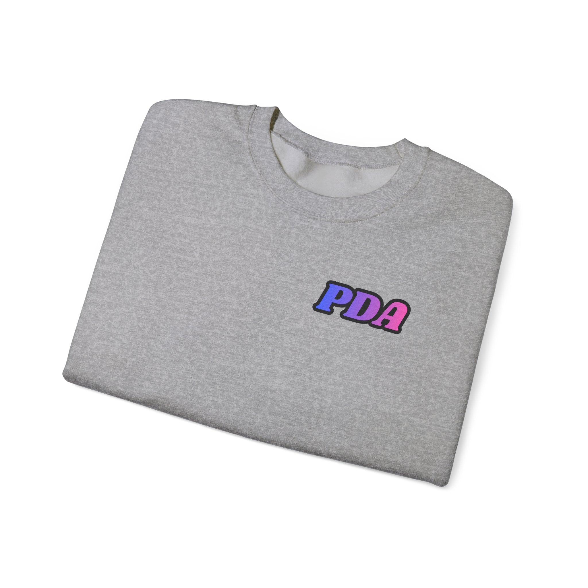 PDA-badge front Ombre-Bestie Crewneck